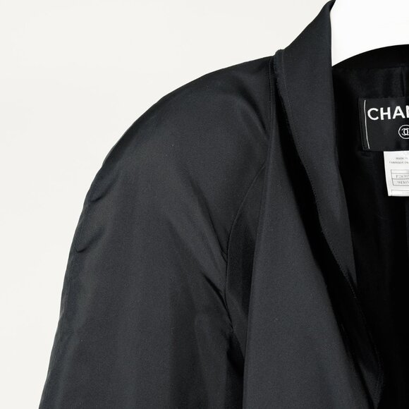 Chanel SS/06 RTW Runway Black Silk Taffeta Tie-Front Jacket - Picture 5 of 14